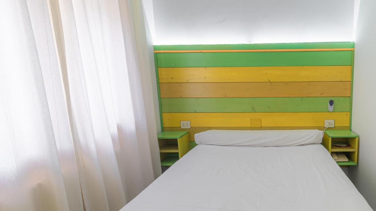 Hostal Rio Ara Bellosta By Vivere Stays Fiscal Extérieur photo