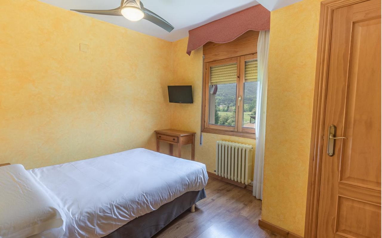 Hostal Rio Ara Bellosta By Vivere Stays Fiscal Extérieur photo