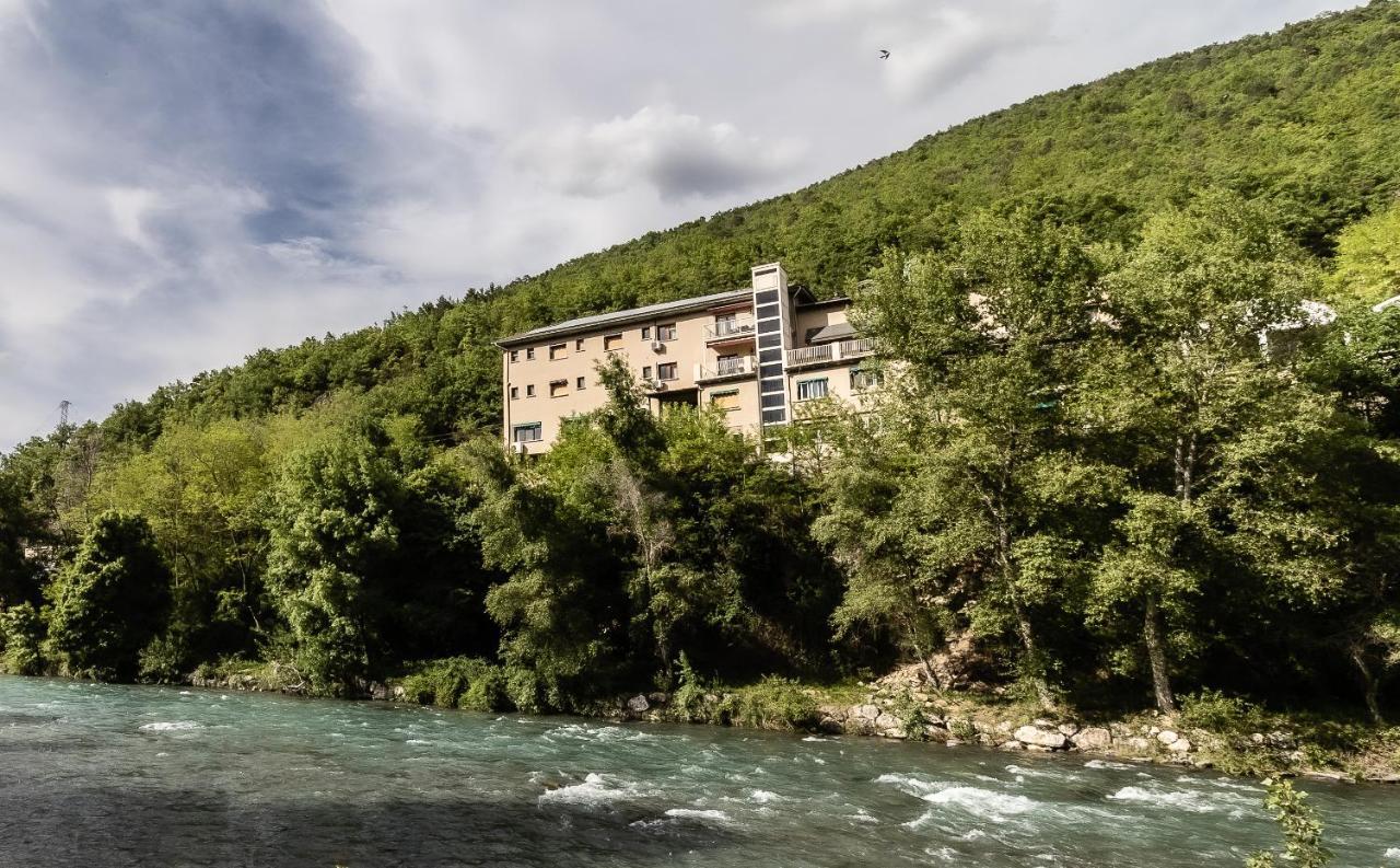 Hostal Rio Ara Bellosta By Vivere Stays Fiscal Extérieur photo
