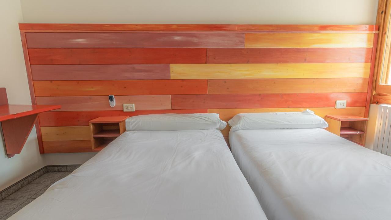 Hostal Rio Ara Bellosta By Vivere Stays Fiscal Extérieur photo