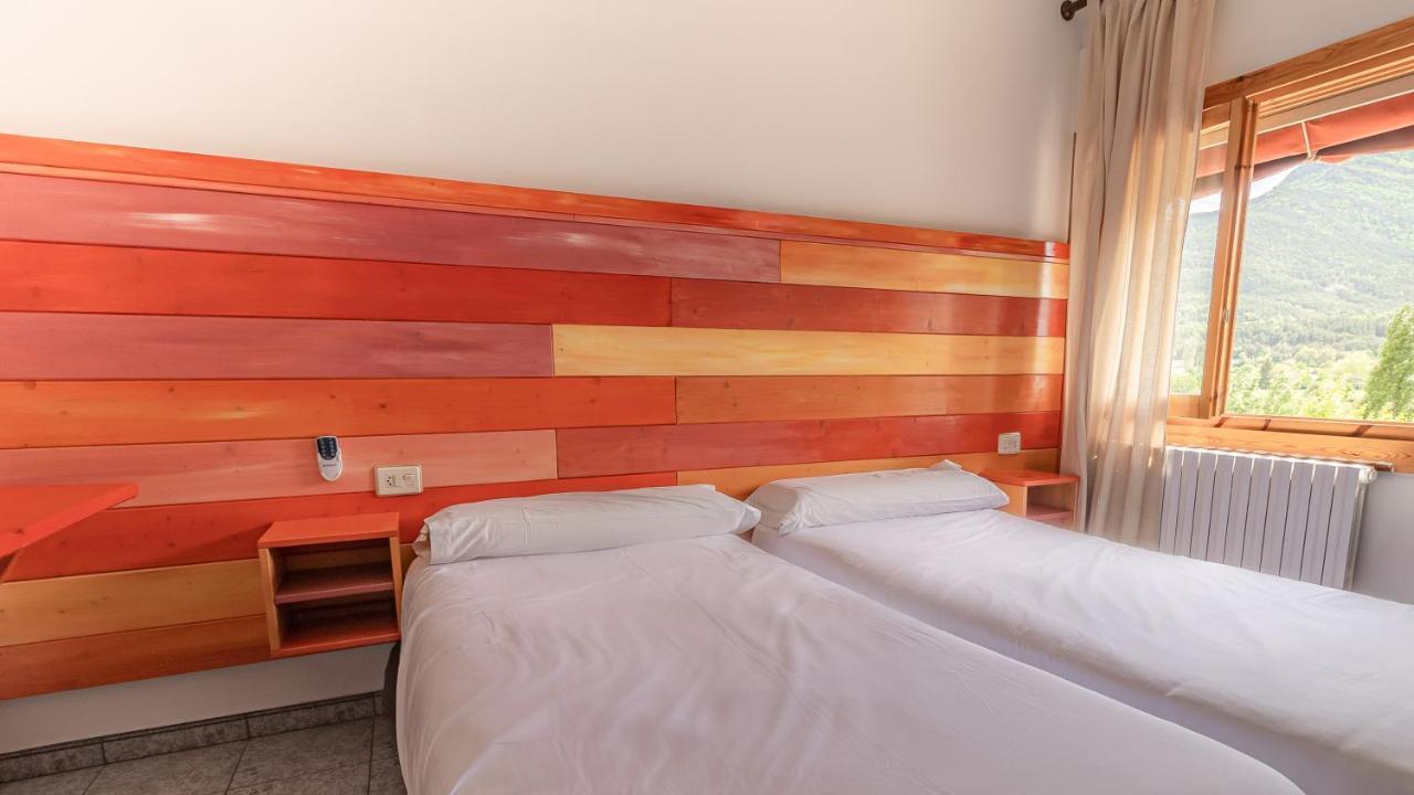 Hostal Rio Ara Bellosta By Vivere Stays Fiscal Extérieur photo