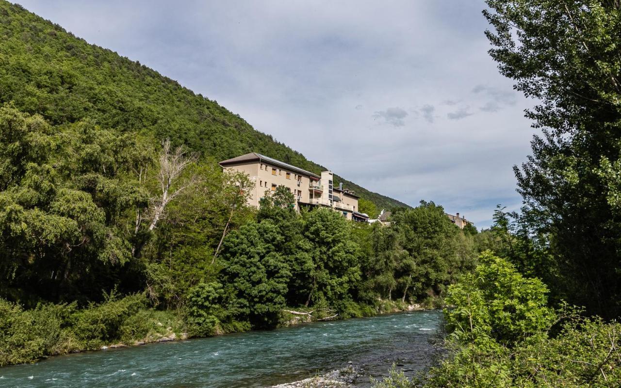 Hostal Rio Ara Bellosta By Vivere Stays Fiscal Extérieur photo
