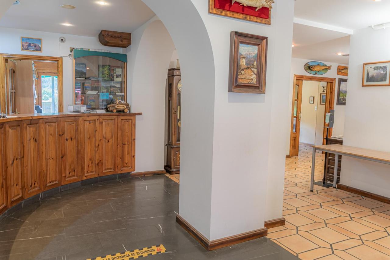 Hostal Rio Ara Bellosta By Vivere Stays Fiscal Extérieur photo