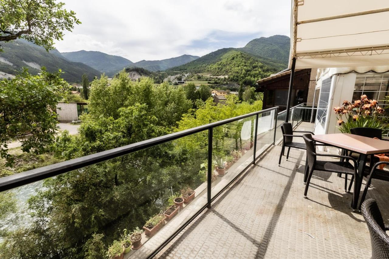 Hostal Rio Ara Bellosta By Vivere Stays Fiscal Extérieur photo
